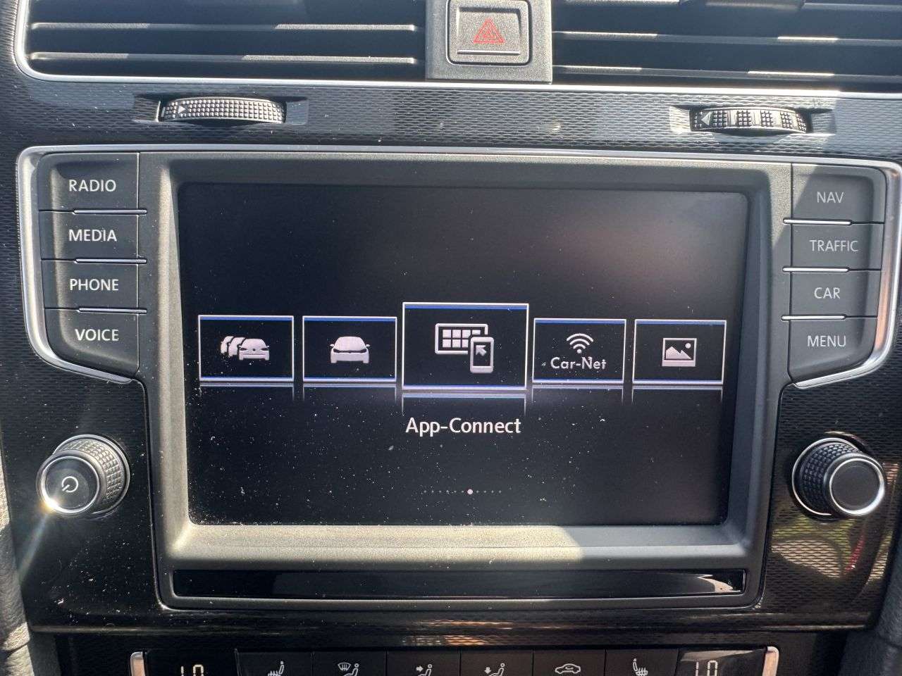 2017 VOLKSWAGEN GOLF 2017 VOLKSWAGEN GOLF