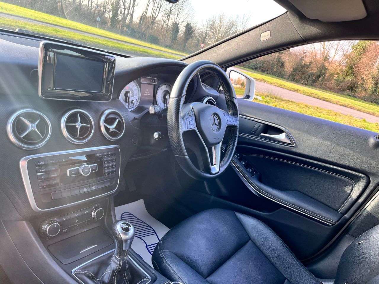 2015 MERCEDES-BENZ A-CLASS 2015 MERCEDES-BENZ A-CLASS