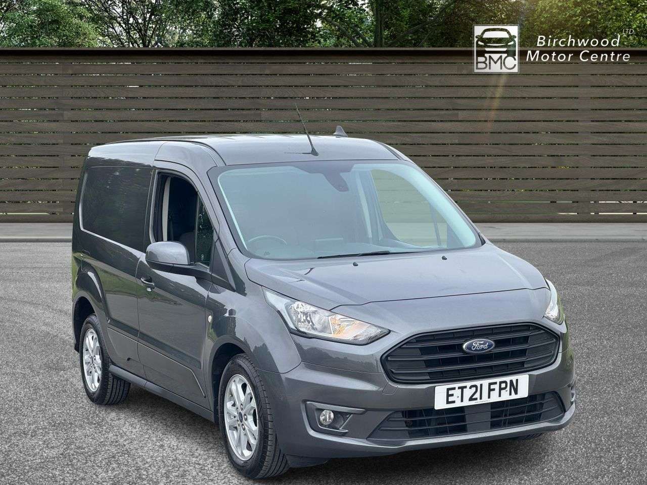 A 2021 FORD TRANSIT CONNECT 1.5 200 EcoBlue Limited Panel Van 5dr Diesel Manual L1 Euro 6 (s/s) (120 ps A 2021 FORD TRANSIT CONNECT 1.5 200 EcoBlue Limited Panel Van 5dr Diesel Manual L1 Euro 6 (s/s) (120 ps