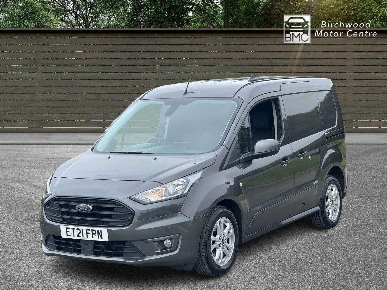 A 2021 FORD TRANSIT CONNECT 1.5 200 EcoBlue Limited Panel Van 5dr Diesel Manual L1 Euro 6 (s/s) (120 ps A 2021 FORD TRANSIT CONNECT 1.5 200 EcoBlue Limited Panel Van 5dr Diesel Manual L1 Euro 6 (s/s) (120 ps