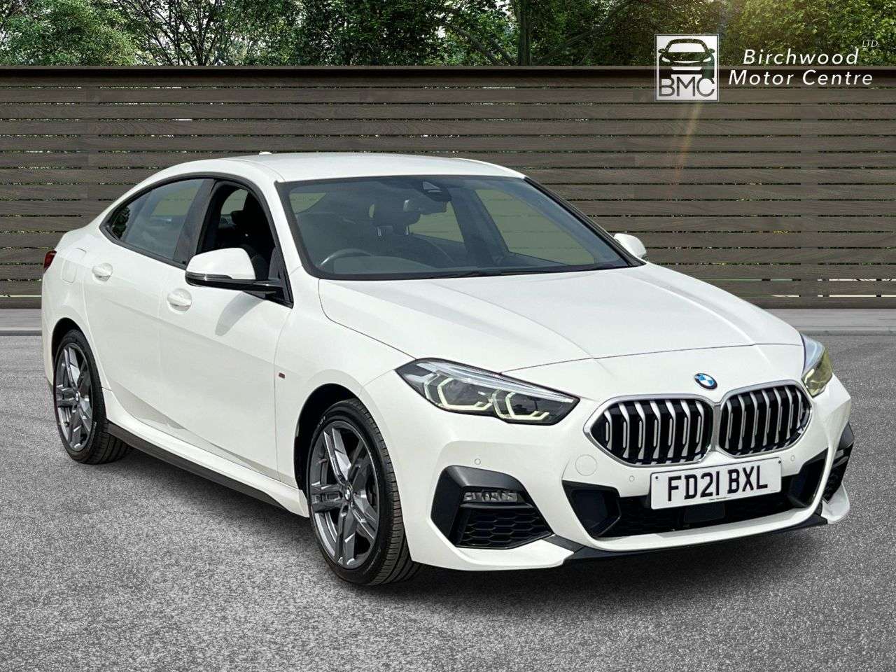 A 2021 BMW 2 SERIES GRAN COUPE 1.5 218i M Sport Saloon 4dr Petrol DCT Euro 6 (s/s) (136 ps) A 2021 BMW 2 SERIES GRAN COUPE 1.5 218i M Sport Saloon 4dr Petrol DCT Euro 6 (s/s) (136 ps)