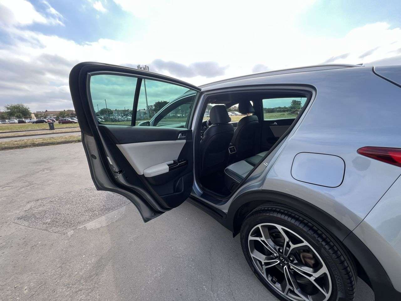 2022 KIA SPORTAGE 2022 KIA SPORTAGE