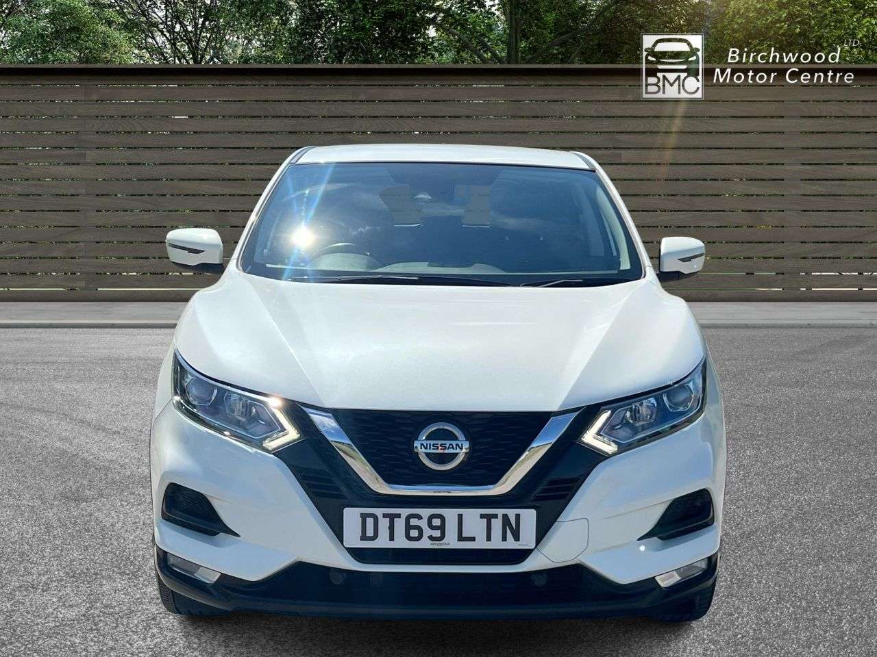 A 2020 NISSAN QASHQAI 1.3 DIG-T Acenta Premium SUV 5dr Petrol DCT Auto Euro 6 (s/s) (160 ps) A 2020 NISSAN QASHQAI 1.3 DIG-T Acenta Premium SUV 5dr Petrol DCT Auto Euro 6 (s/s) (160 ps)