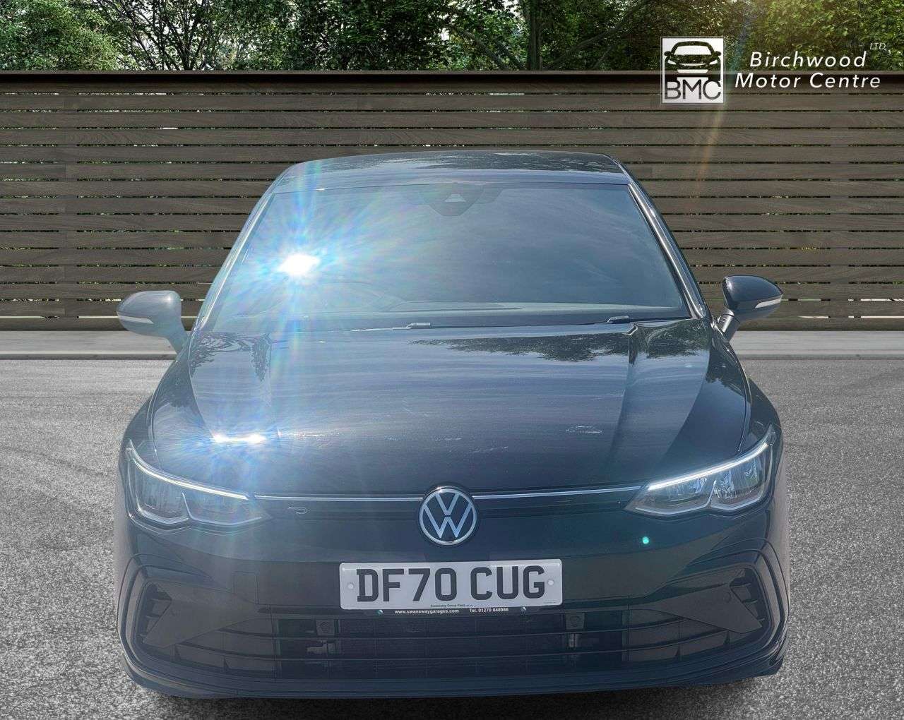 A 2020 VOLKSWAGEN GOLF 2.0 TDI R-Line Hatchback 5dr Diesel DSG Euro 6 (s/s) (150 ps) AIR CONDITION A 2020 VOLKSWAGEN GOLF 2.0 TDI R-Line Hatchback 5dr Diesel DSG Euro 6 (s/s) (150 ps) AIR CONDITION