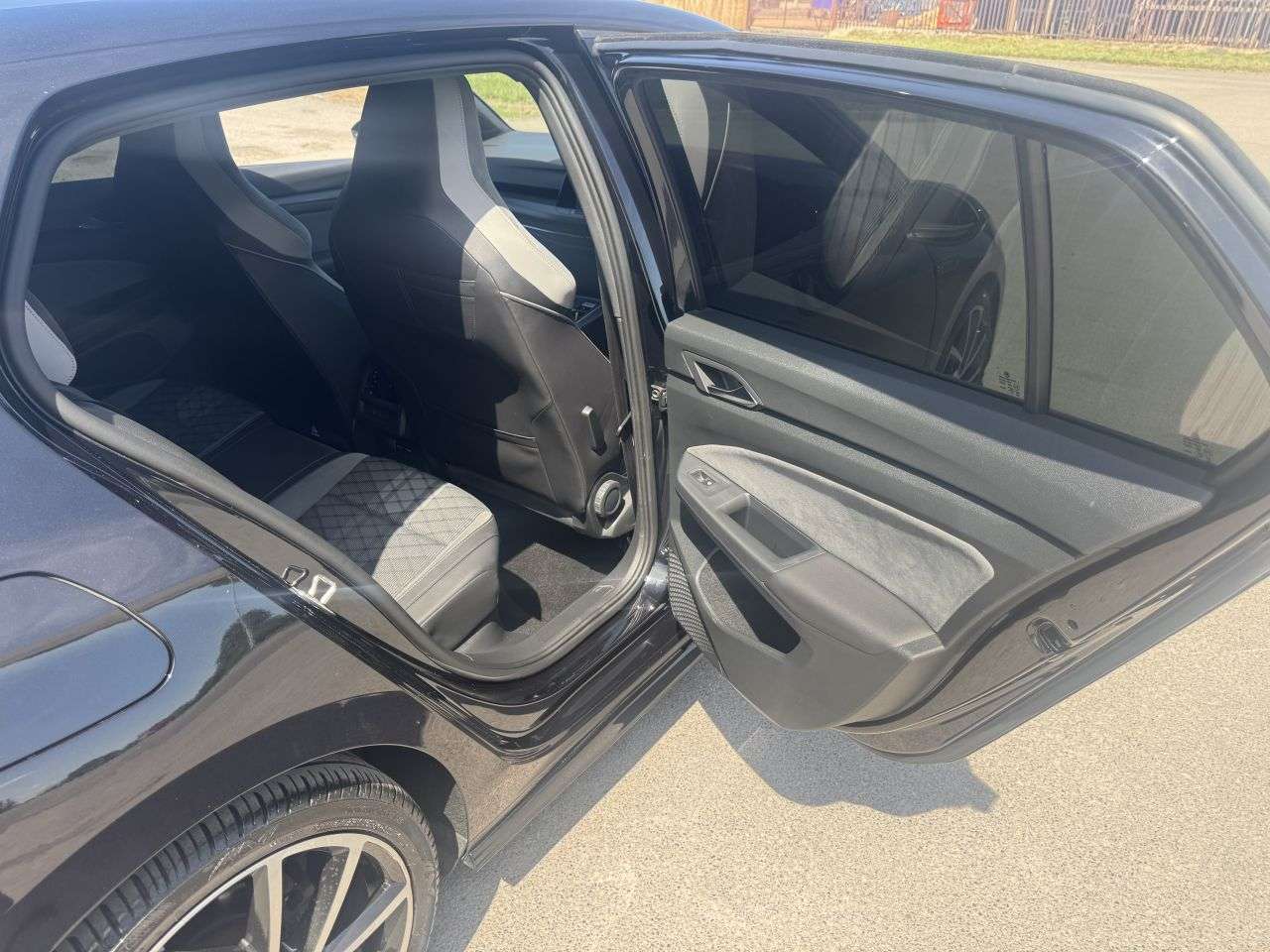 2020 VOLKSWAGEN GOLF 2020 VOLKSWAGEN GOLF