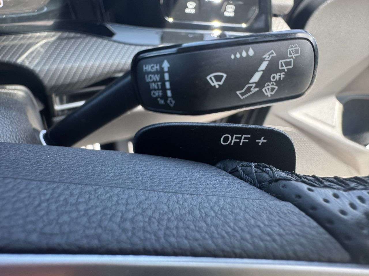2020 VOLKSWAGEN GOLF 2020 VOLKSWAGEN GOLF