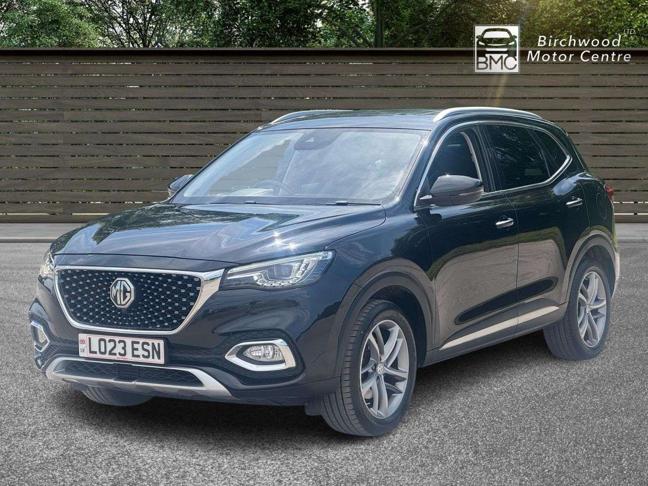 A 2023 MG MG HS 1.5 T-GDI Exclusive SUV 5dr Petrol DCT Euro 6 (s/s) (162 ps) FULL SERVICE H A 2023 MG MG HS 1.5 T-GDI Exclusive SUV 5dr Petrol DCT Euro 6 (s/s) (162 ps) FULL SERVICE H