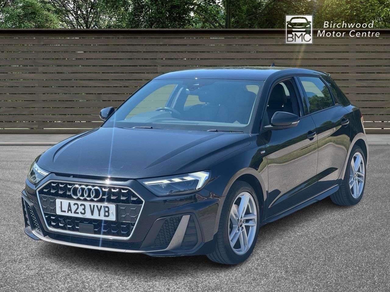 A 2023 AUDI A1 1.0 TFSI 30 S line Sportback 5dr Petrol S Tronic Euro 6 (s/s) (110 ps) FULL A 2023 AUDI A1 1.0 TFSI 30 S line Sportback 5dr Petrol S Tronic Euro 6 (s/s) (110 ps) FULL