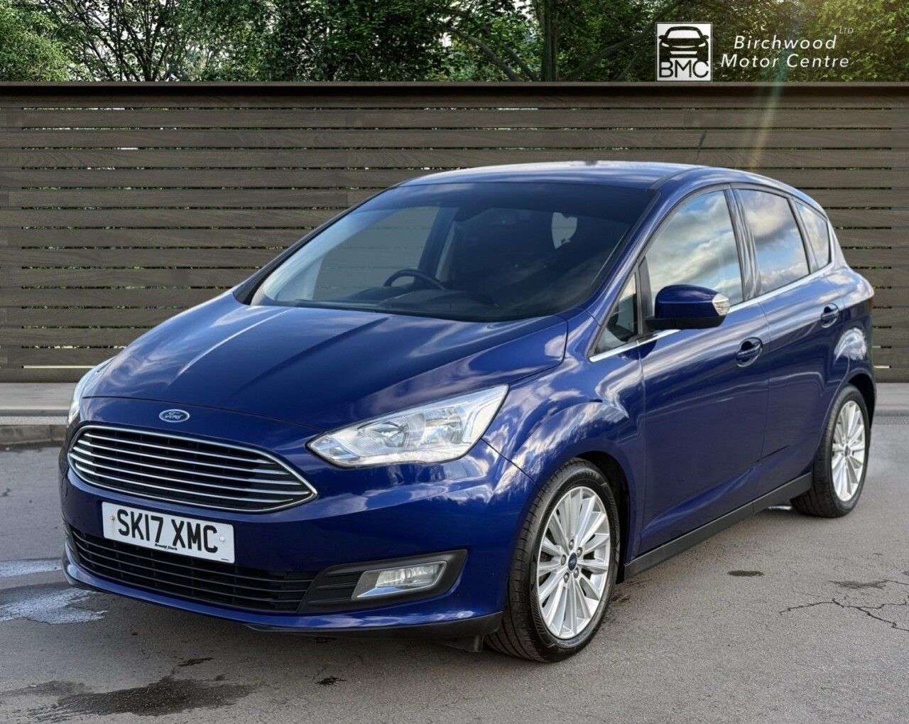 A 2017 FORD C-MAX 1.0T EcoBoost Titanium MPV 5dr Petrol Manual Euro 6 (s/s) (125 ps) AIR COND A 2017 FORD C-MAX 1.0T EcoBoost Titanium MPV 5dr Petrol Manual Euro 6 (s/s) (125 ps) AIR COND