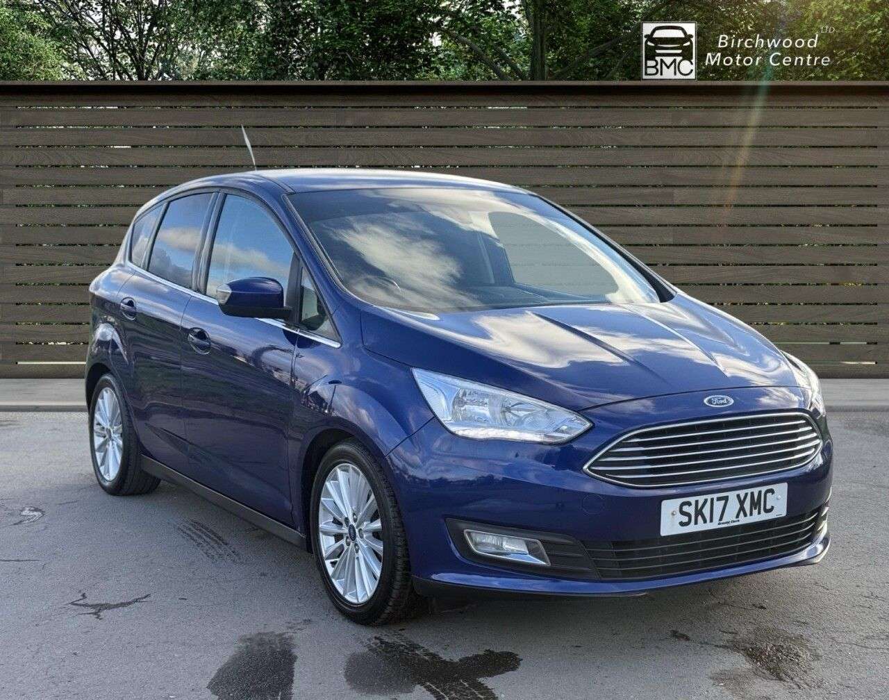 A 2017 FORD C-MAX 1.0T EcoBoost Titanium MPV 5dr Petrol Manual Euro 6 (s/s) (125 ps) AIR COND A 2017 FORD C-MAX 1.0T EcoBoost Titanium MPV 5dr Petrol Manual Euro 6 (s/s) (125 ps) AIR COND