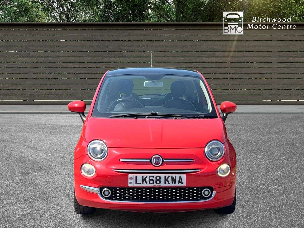 A 2018 FIAT 500 1.2 Lounge Hatchback 3dr Petrol Manual Euro 6 (s/s) (69 bhp) SUN ROOF A 2018 FIAT 500 1.2 Lounge Hatchback 3dr Petrol Manual Euro 6 (s/s) (69 bhp) SUN ROOF