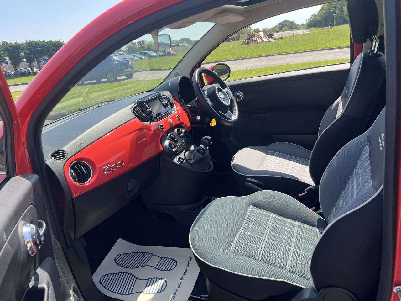 2018 FIAT 500 2018 FIAT 500