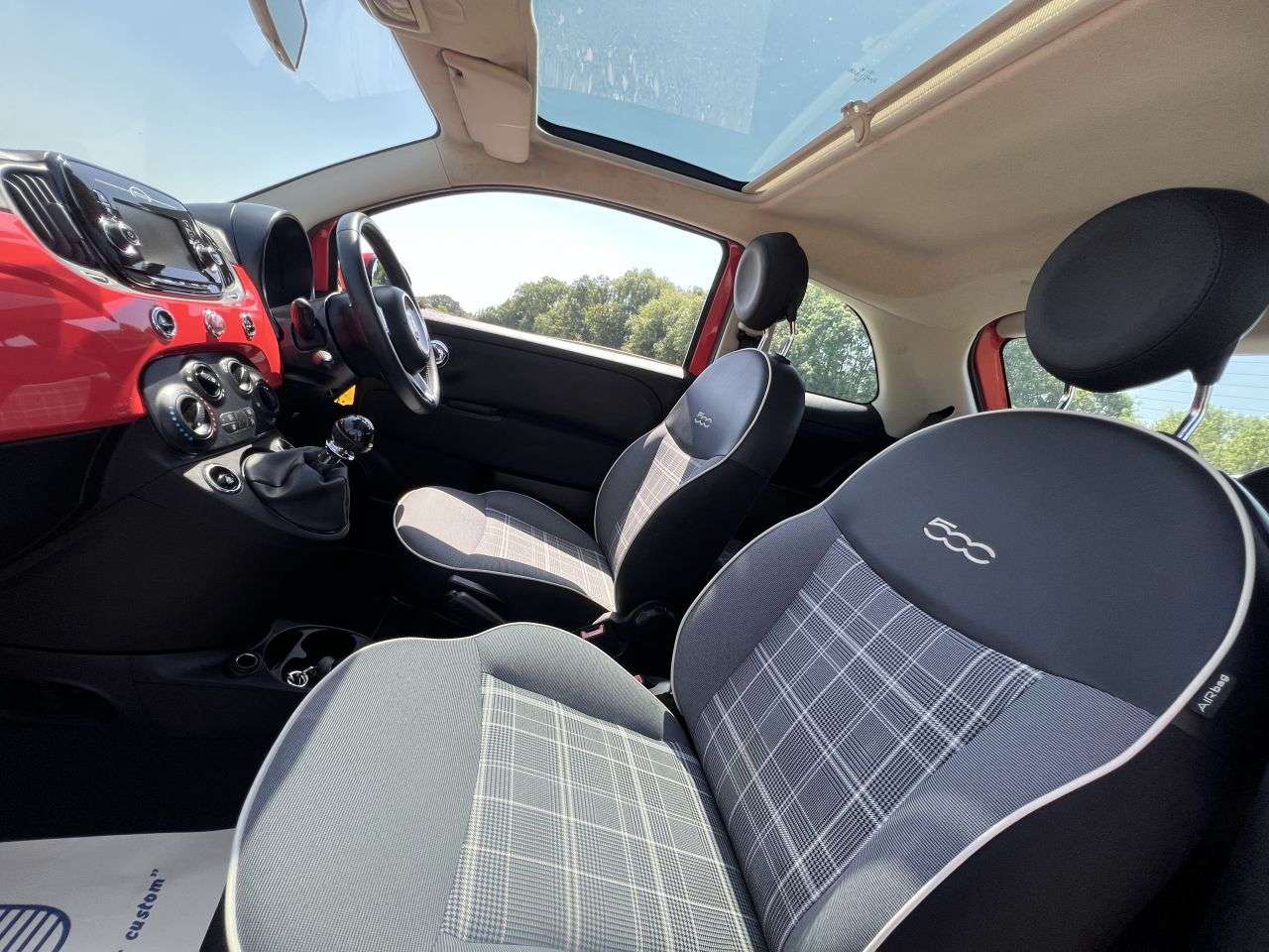 2018 FIAT 500 2018 FIAT 500