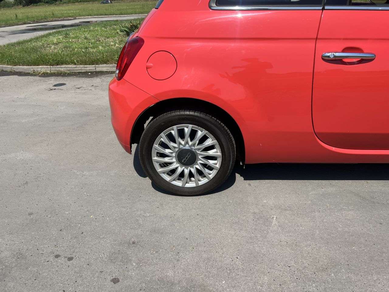 2018 FIAT 500 2018 FIAT 500