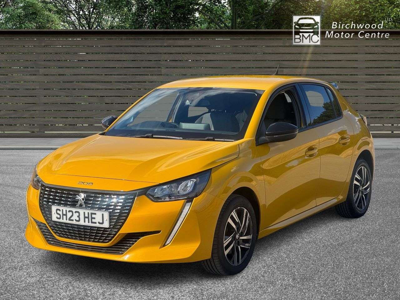 A 2023 PEUGEOT 208 1.2 PureTech Allure Premium + Hatchback 5dr Petrol EAT Euro 6 (s/s) (130 ps A 2023 PEUGEOT 208 1.2 PureTech Allure Premium + Hatchback 5dr Petrol EAT Euro 6 (s/s) (130 ps