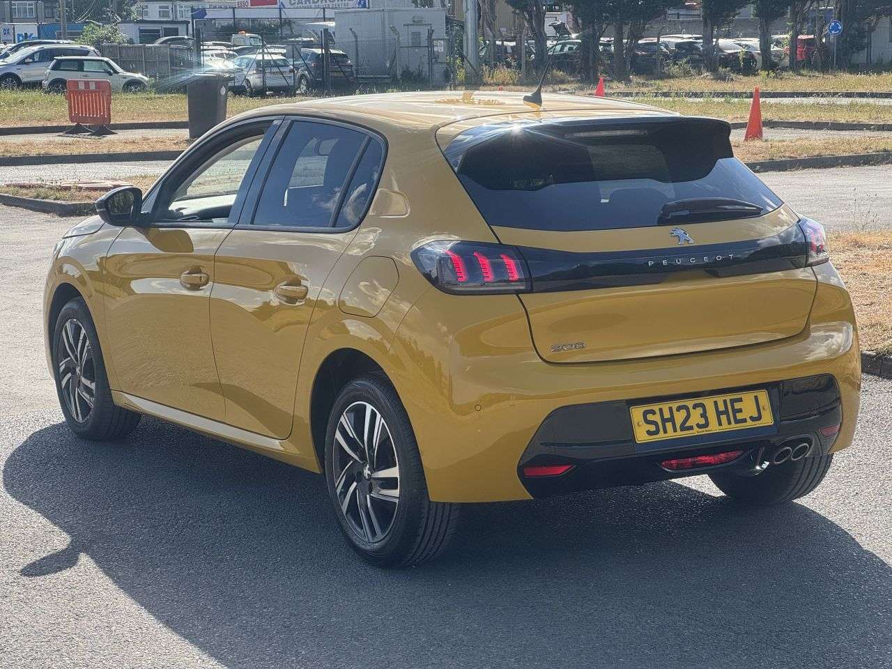 2023 PEUGEOT 208 2023 PEUGEOT 208