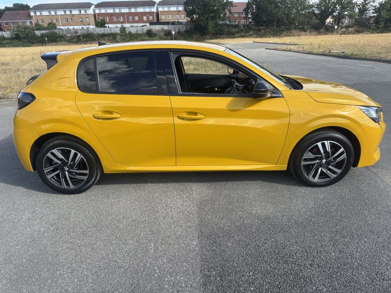 2023 PEUGEOT 208 2023 PEUGEOT 208