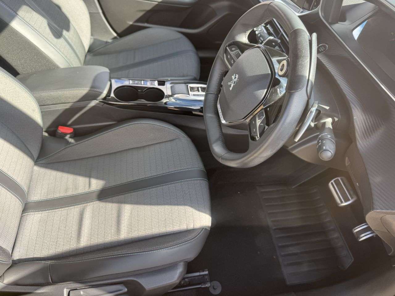 2023 PEUGEOT 208 2023 PEUGEOT 208