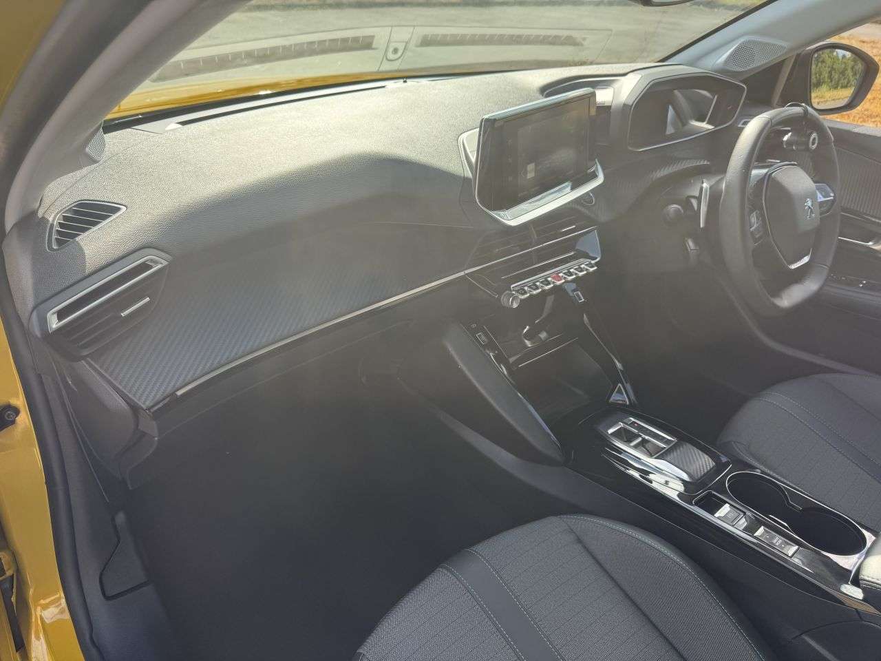 2023 PEUGEOT 208 2023 PEUGEOT 208