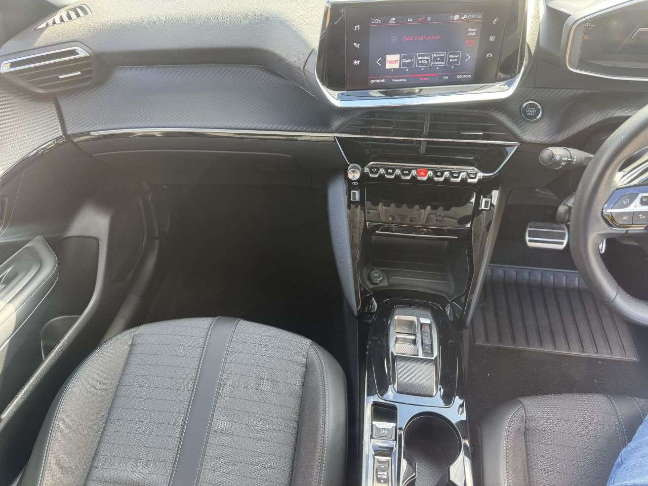 2023 PEUGEOT 208 2023 PEUGEOT 208