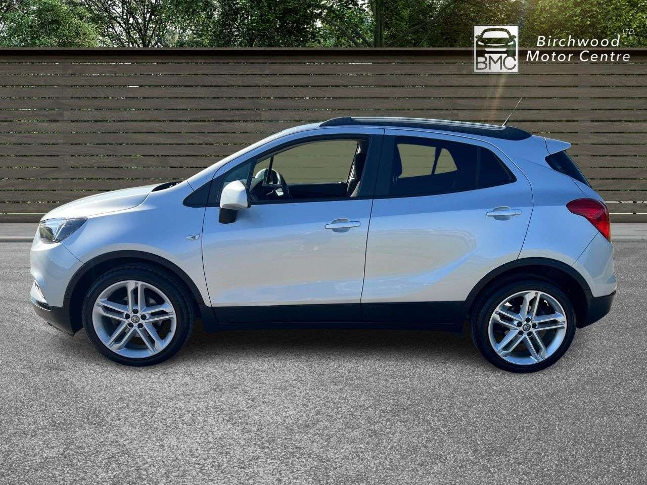 A 2019 VAUXHALL MOKKA X 1.4i Turbo ecoTEC Active SUV 5dr Petrol Manual Euro 6 (s/s) (140 ps) A 2019 VAUXHALL MOKKA X 1.4i Turbo ecoTEC Active SUV 5dr Petrol Manual Euro 6 (s/s) (140 ps)