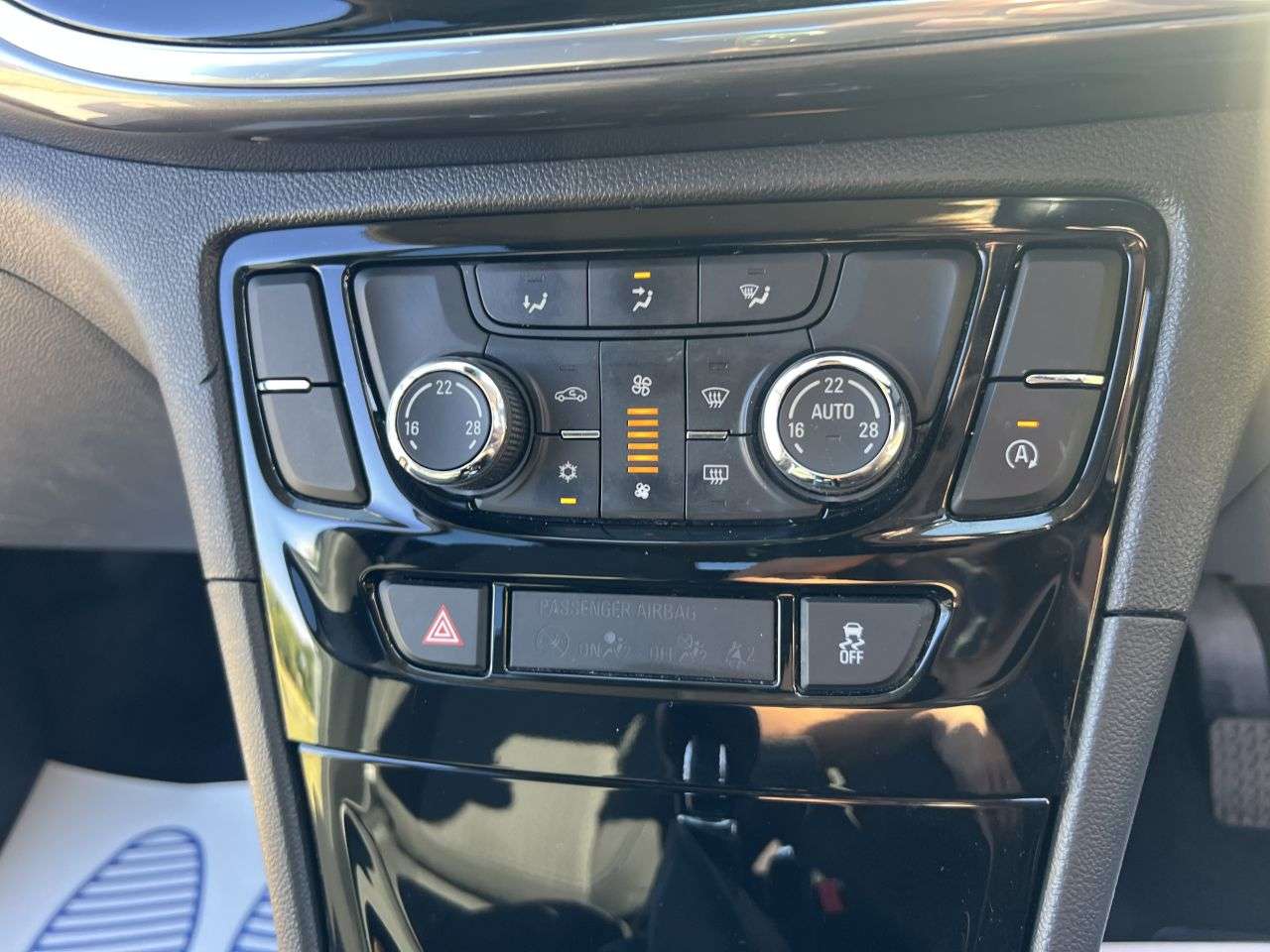 2019 VAUXHALL MOKKA X 2019 VAUXHALL MOKKA X