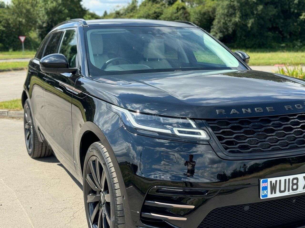 2018 LAND ROVER RANGE ROVER VELAR 2018 LAND ROVER RANGE ROVER VELAR