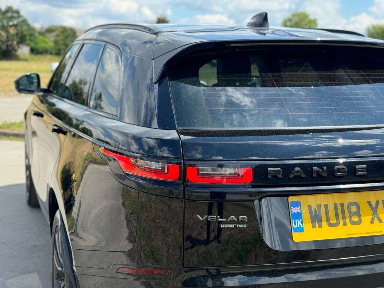 2018 LAND ROVER RANGE ROVER VELAR 2018 LAND ROVER RANGE ROVER VELAR