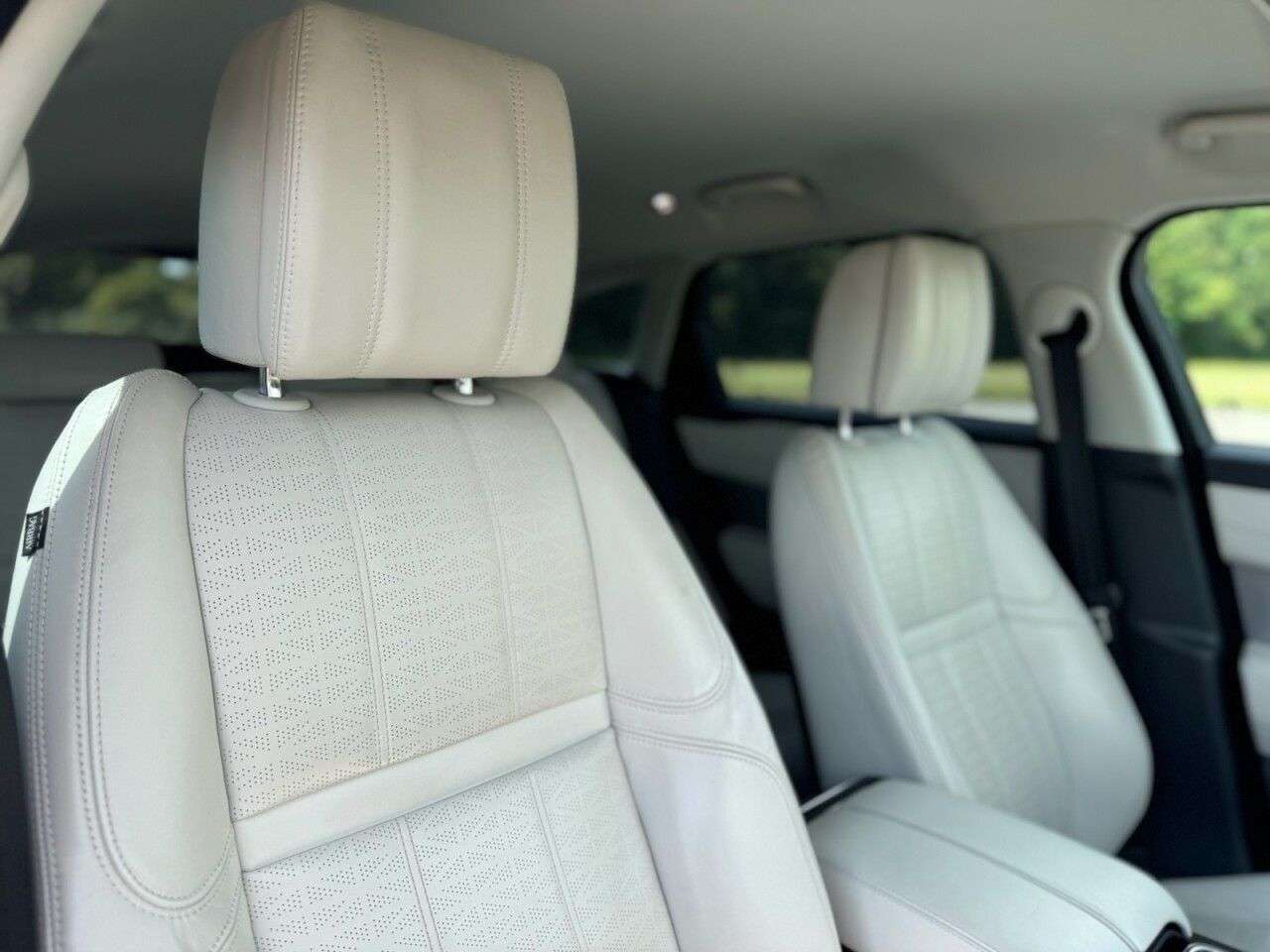 2018 LAND ROVER RANGE ROVER VELAR 2018 LAND ROVER RANGE ROVER VELAR