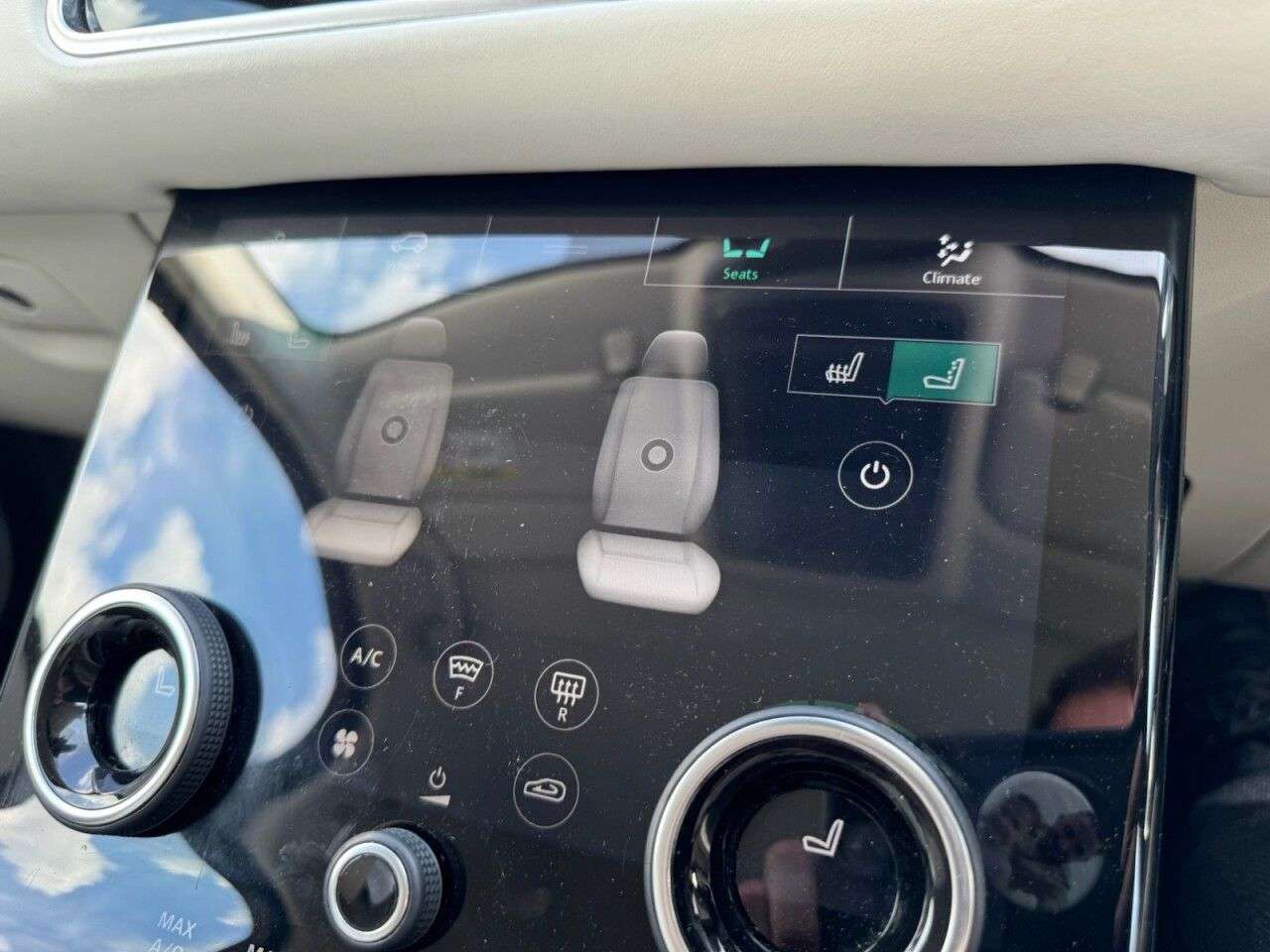 2018 LAND ROVER RANGE ROVER VELAR 2018 LAND ROVER RANGE ROVER VELAR