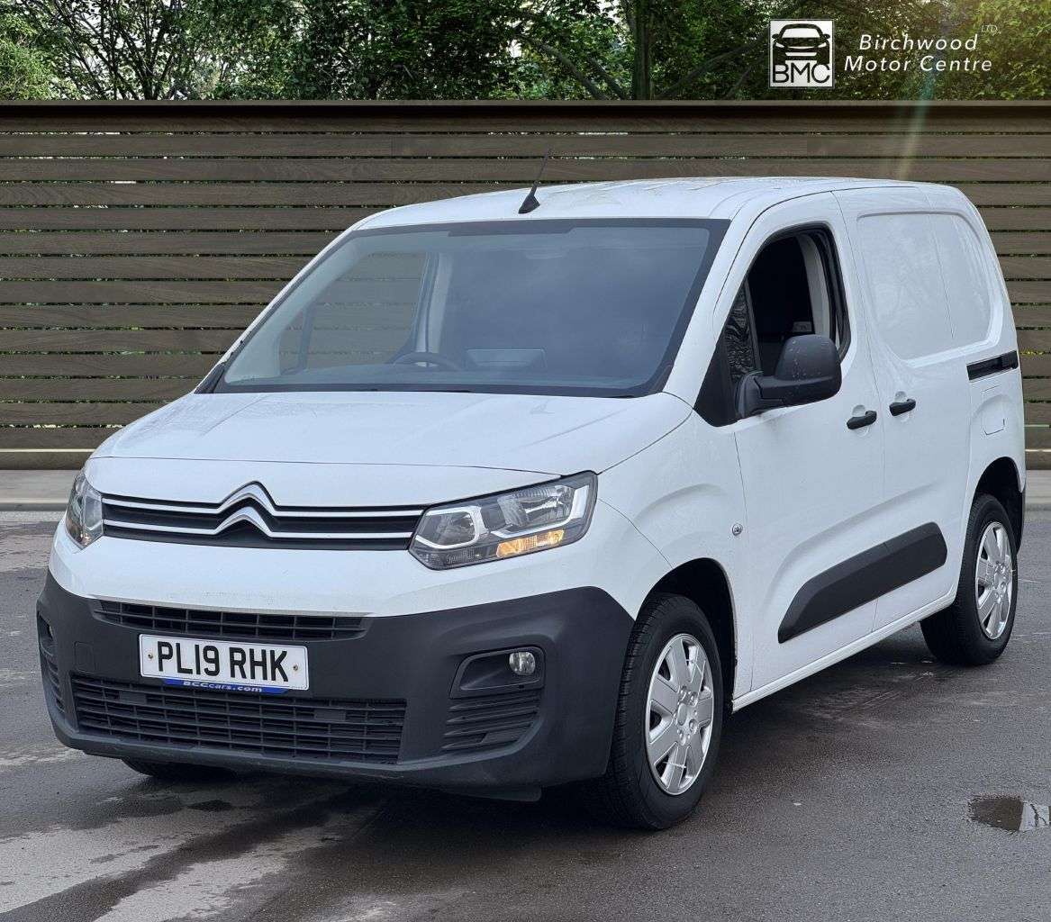 A 2019 CITROEN BERLINGO 1.5 BlueHDi 1000 Enterprise M Panel Van 5dr Diesel Manual SWB Euro 6 (100 p A 2019 CITROEN BERLINGO 1.5 BlueHDi 1000 Enterprise M Panel Van 5dr Diesel Manual SWB Euro 6 (100 p