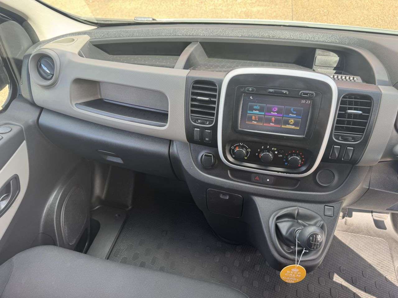 2016 RENAULT TRAFIC 2016 RENAULT TRAFIC