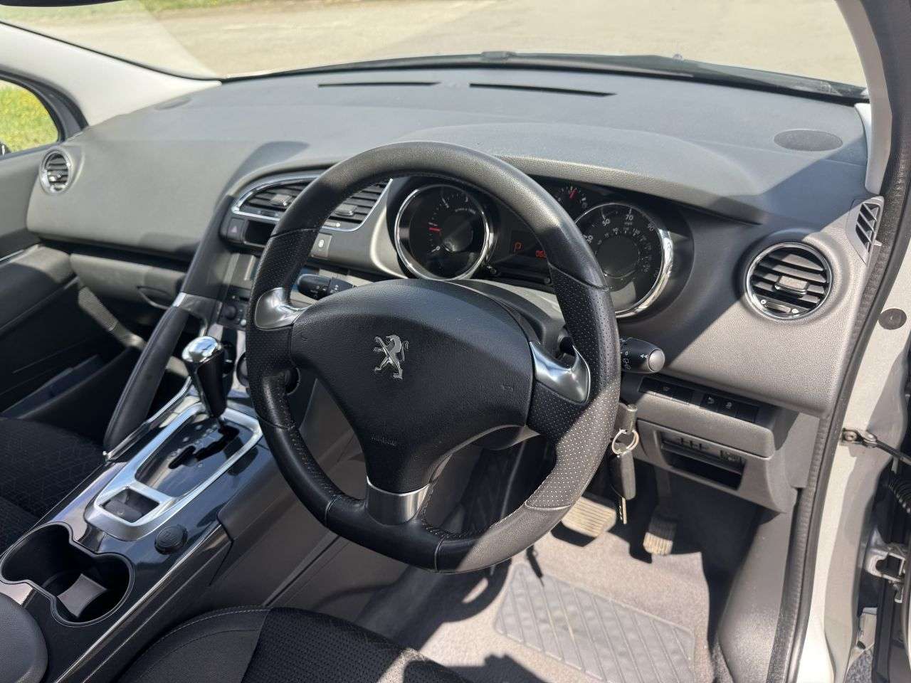 2016 PEUGEOT 3008 2016 PEUGEOT 3008
