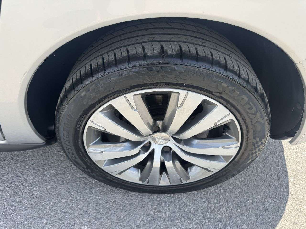 2016 PEUGEOT 3008 2016 PEUGEOT 3008