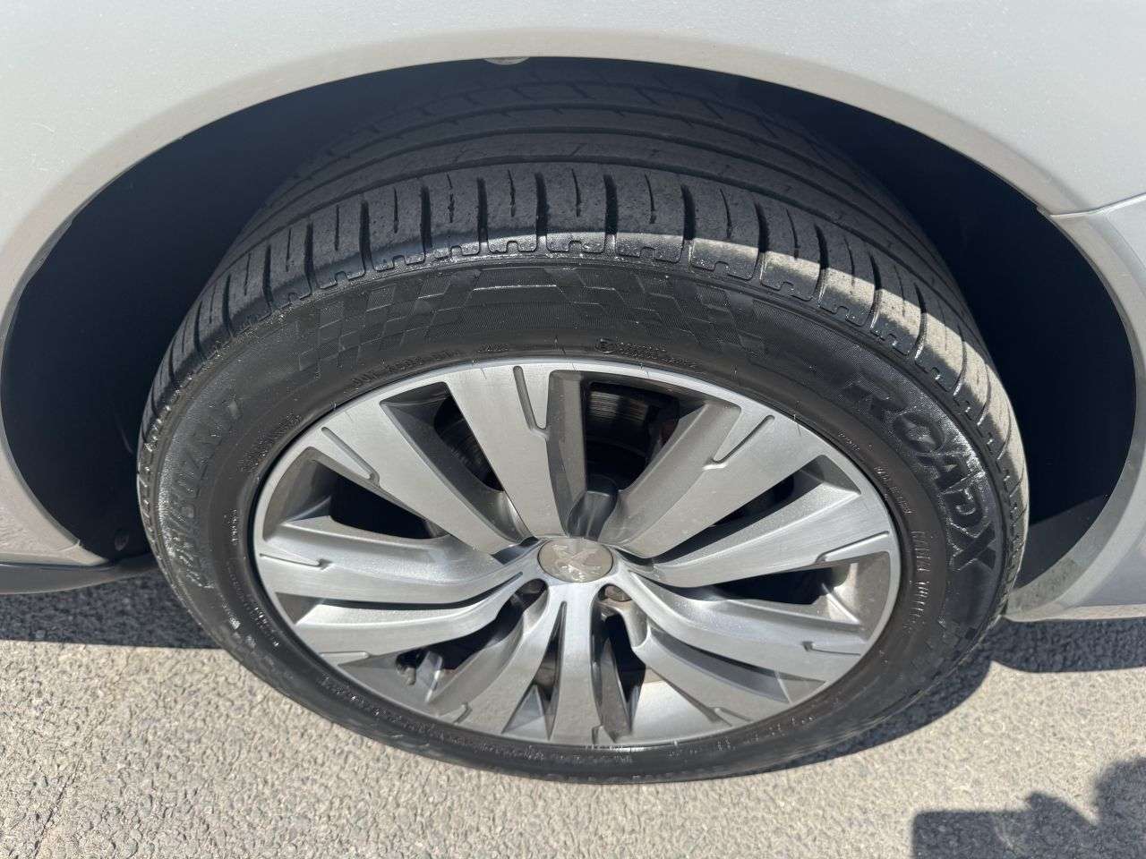 2016 PEUGEOT 3008 2016 PEUGEOT 3008