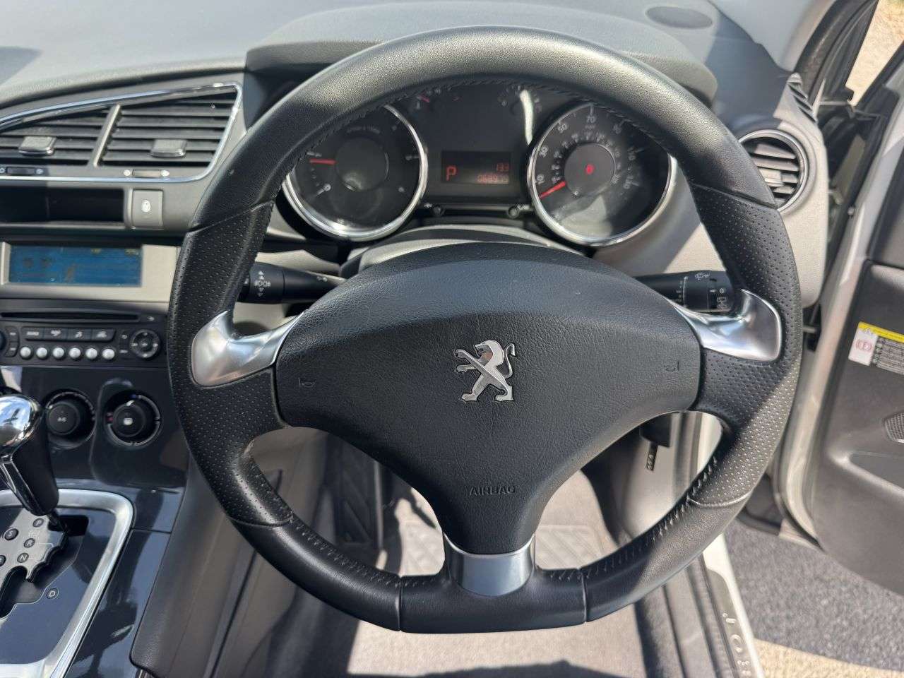 2016 PEUGEOT 3008 2016 PEUGEOT 3008