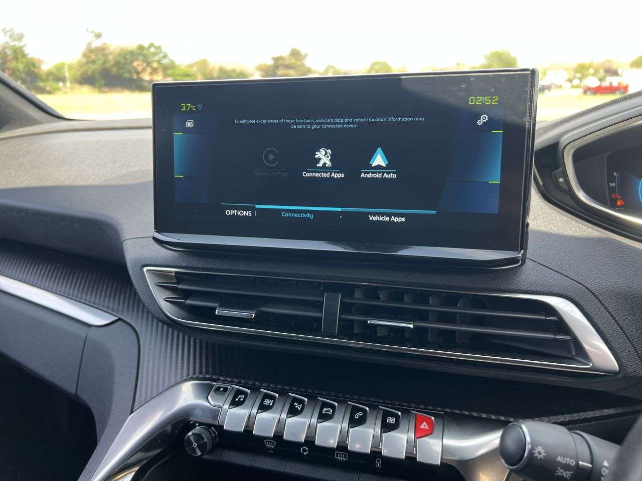 2024 PEUGEOT 3008 2024 PEUGEOT 3008
