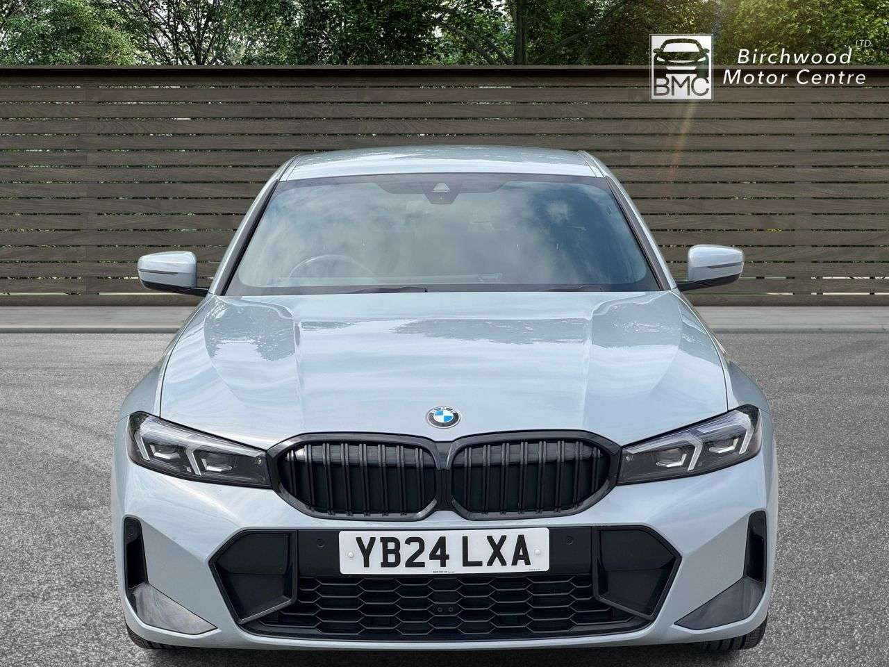 A 2024 BMW 3 SERIES 2.0 320i M Sport Saloon 4dr Petrol Auto Euro 6 (s/s) (184 ps) FULL SERVICE A 2024 BMW 3 SERIES 2.0 320i M Sport Saloon 4dr Petrol Auto Euro 6 (s/s) (184 ps) FULL SERVICE
