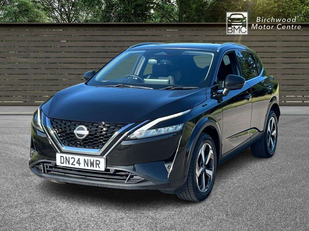 A 2024 NISSAN QASHQAI 1.3 DIG-T MHEV N-Connecta SUV 5dr Petrol Hybrid XTRON Euro 6 (s/s) (158 ps) A 2024 NISSAN QASHQAI 1.3 DIG-T MHEV N-Connecta SUV 5dr Petrol Hybrid XTRON Euro 6 (s/s) (158 ps)