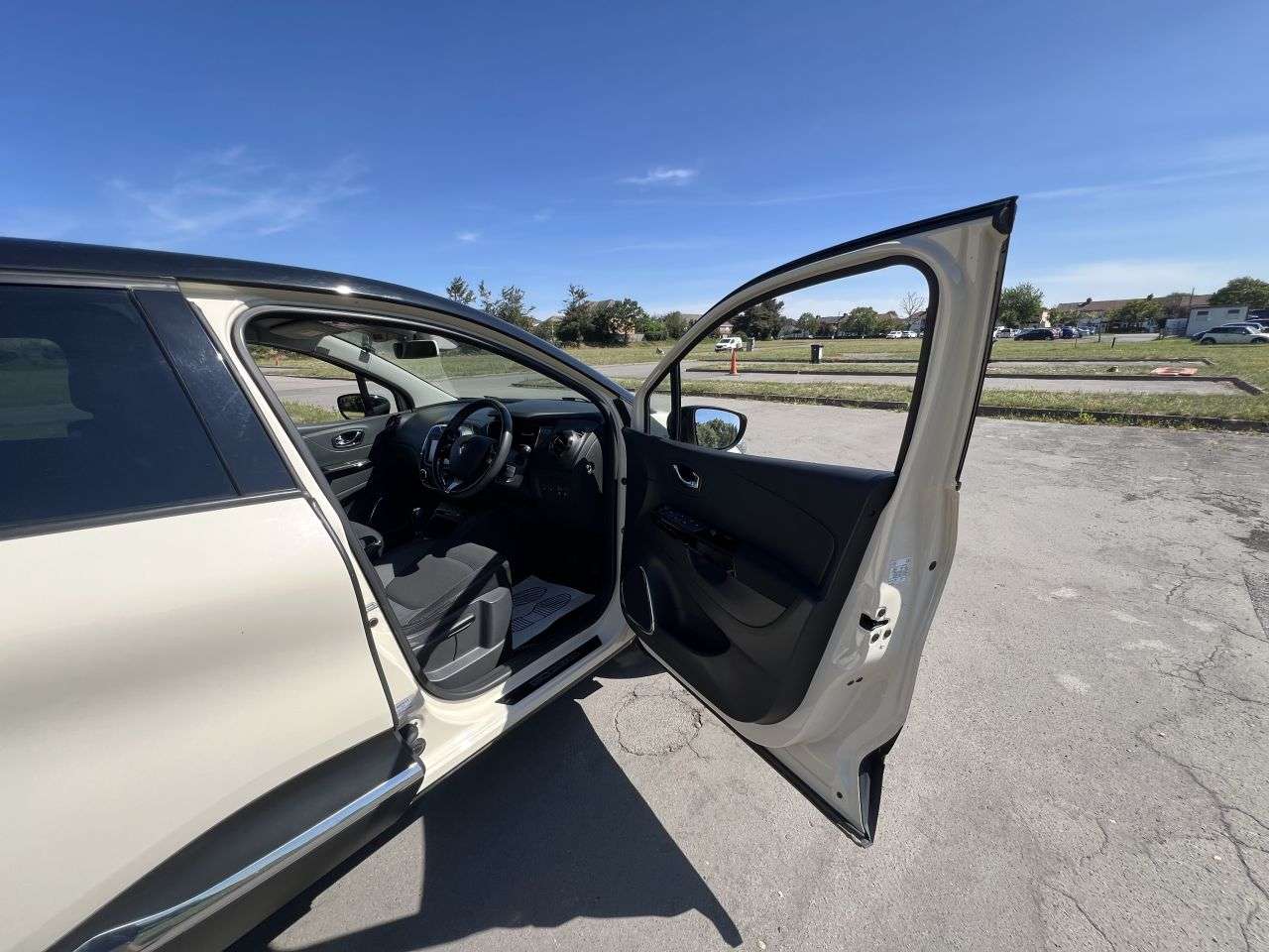 2015 RENAULT CAPTUR 2015 RENAULT CAPTUR