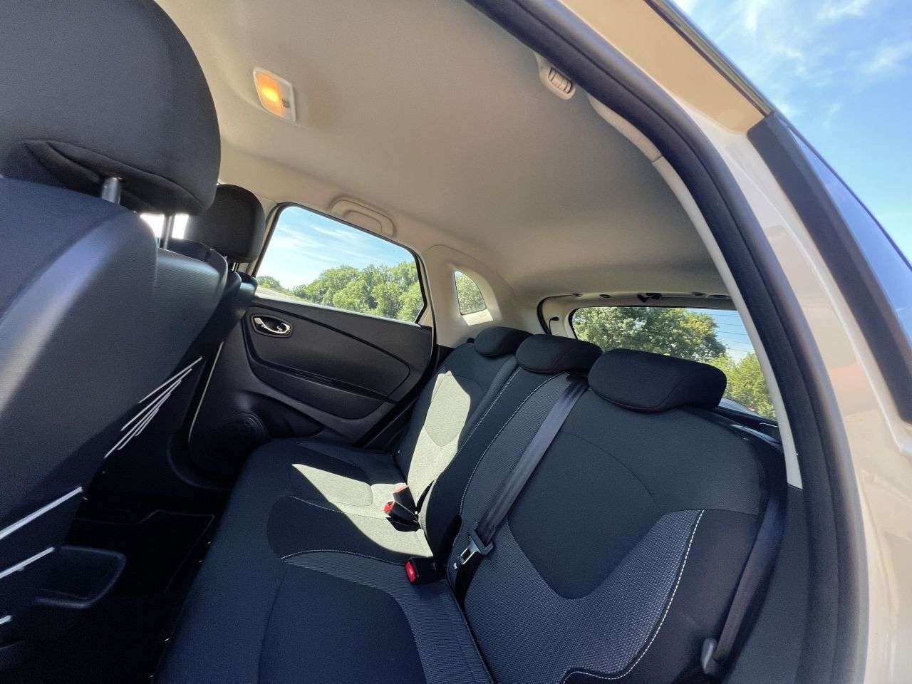 2015 RENAULT CAPTUR 2015 RENAULT CAPTUR