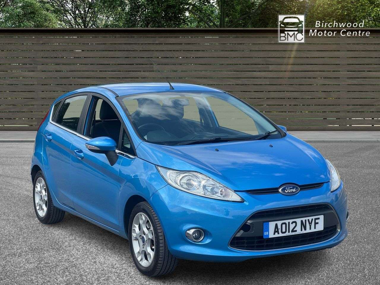 A 2012 FORD FIESTA 1.4 Zetec Hatchback 5dr Petrol Automatic (154 g/km, 94 bhp) SERVICE HISTORY A 2012 FORD FIESTA 1.4 Zetec Hatchback 5dr Petrol Automatic (154 g/km, 94 bhp) SERVICE HISTORY