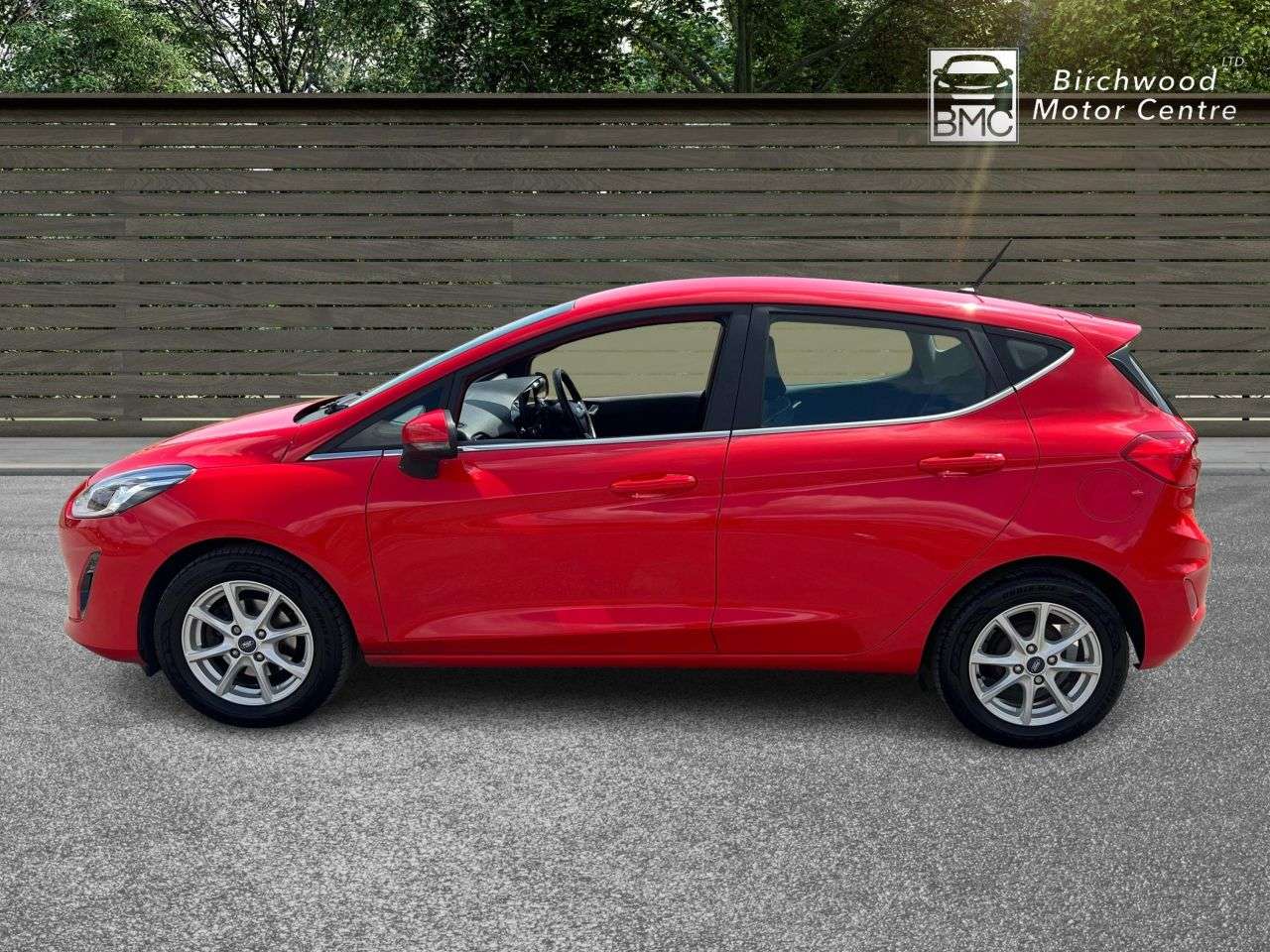A 2017 FORD FIESTA 1.0T EcoBoost Zetec Hatchback 5dr Petrol Manual Euro 6 (s/s) (100 ps) AIR C A 2017 FORD FIESTA 1.0T EcoBoost Zetec Hatchback 5dr Petrol Manual Euro 6 (s/s) (100 ps) AIR C