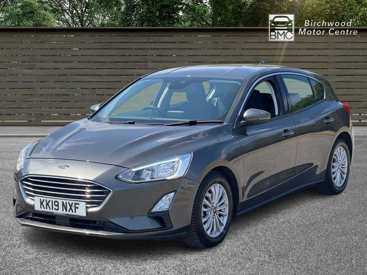 A 2019 FORD FOCUS 1.0T EcoBoost Titanium Hatchback 5dr Petrol Auto Euro 6 (s/s) (125 ps) SERV A 2019 FORD FOCUS 1.0T EcoBoost Titanium Hatchback 5dr Petrol Auto Euro 6 (s/s) (125 ps) SERV