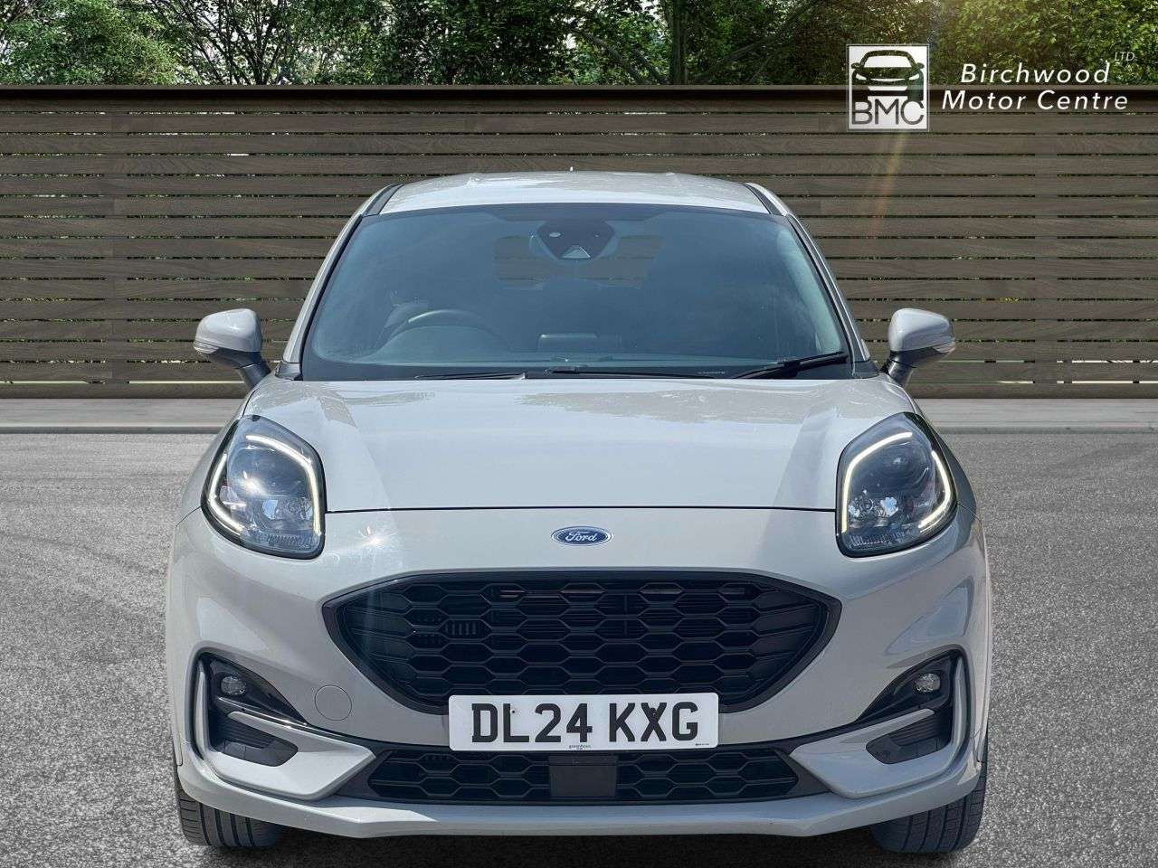 A 2024 FORD PUMA 1.0T EcoBoost MHEV ST-Line X SUV 5dr Petrol Hybrid DCT Euro 6 (s/s) (125 ps A 2024 FORD PUMA 1.0T EcoBoost MHEV ST-Line X SUV 5dr Petrol Hybrid DCT Euro 6 (s/s) (125 ps