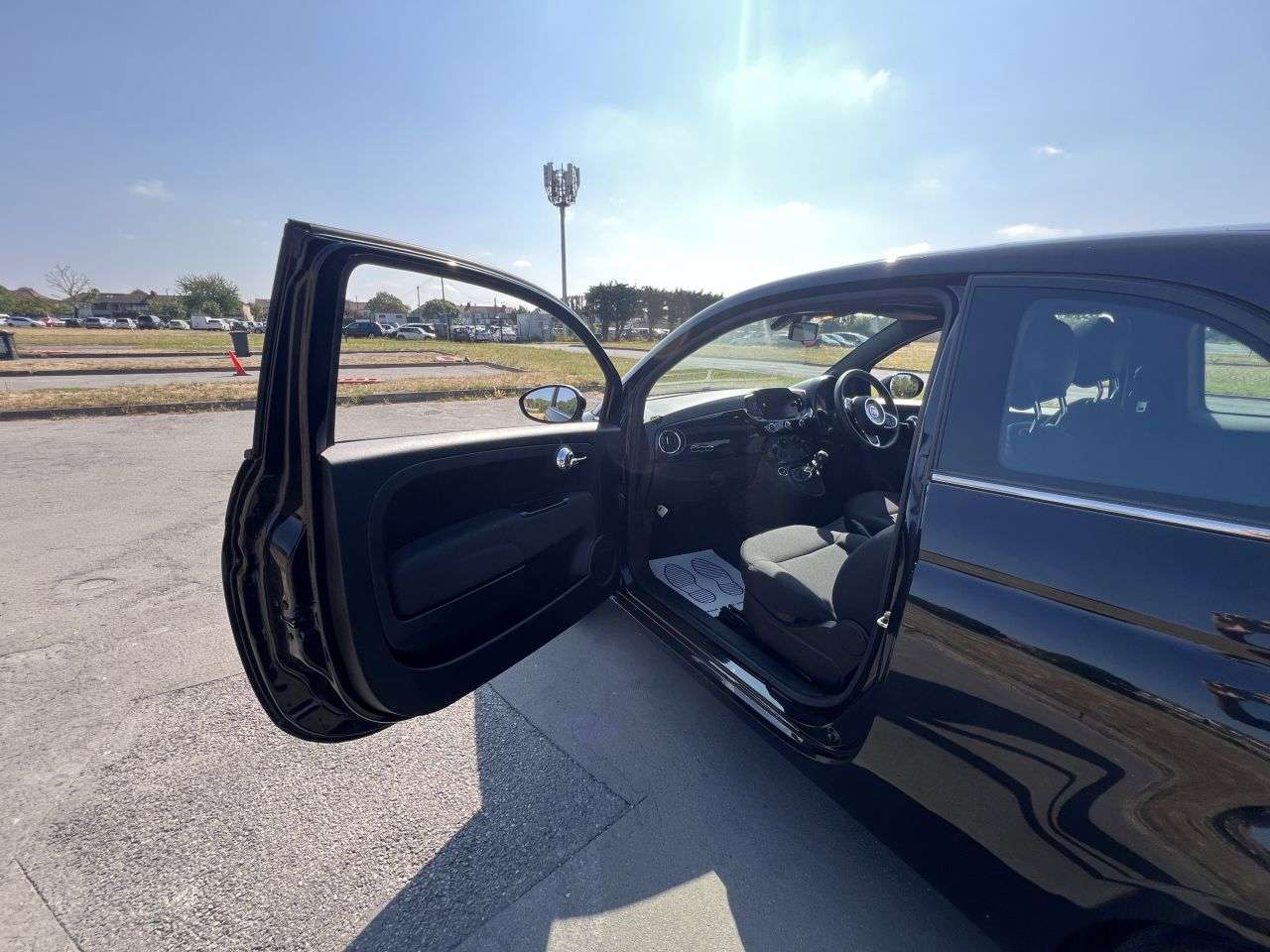 2023 FIAT 500 2023 FIAT 500