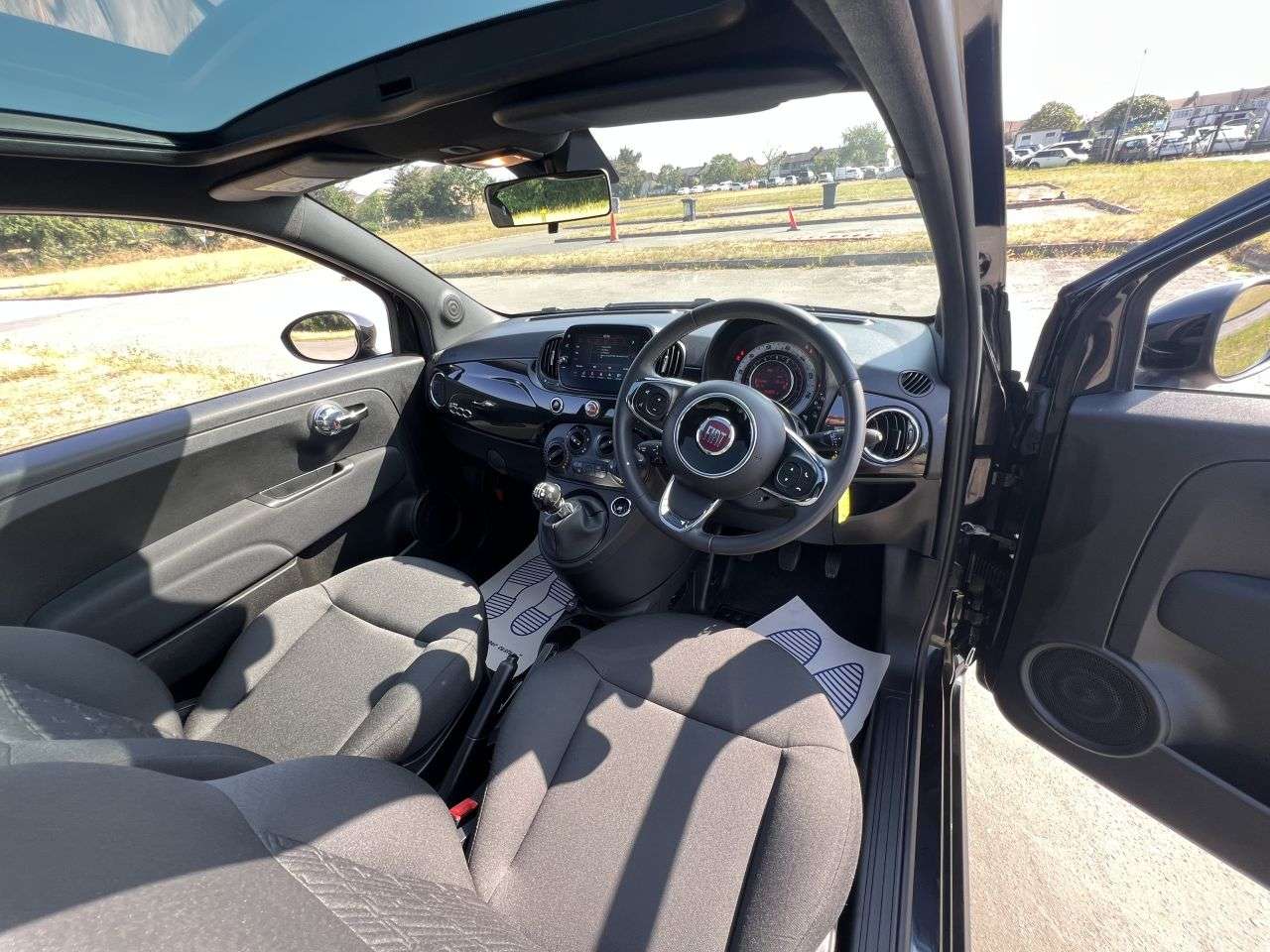 2023 FIAT 500 2023 FIAT 500