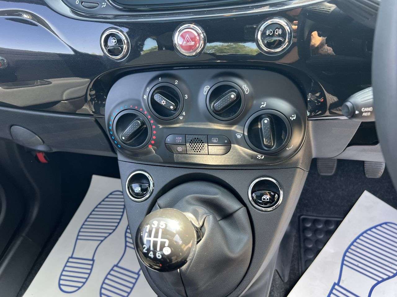 2023 FIAT 500 2023 FIAT 500