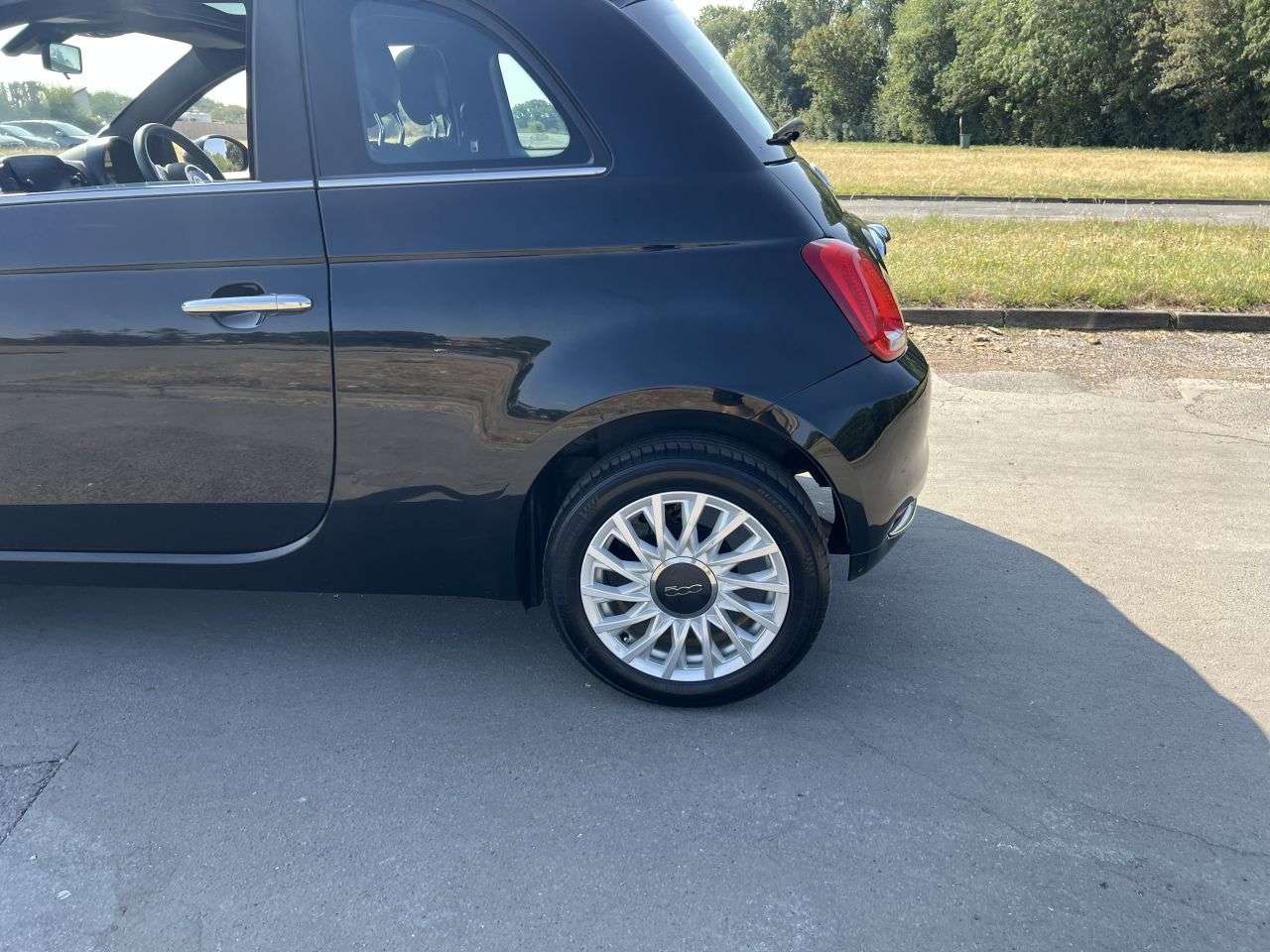 2023 FIAT 500 2023 FIAT 500
