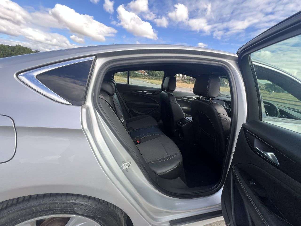 2019 VAUXHALL INSIGNIA 2019 VAUXHALL INSIGNIA
